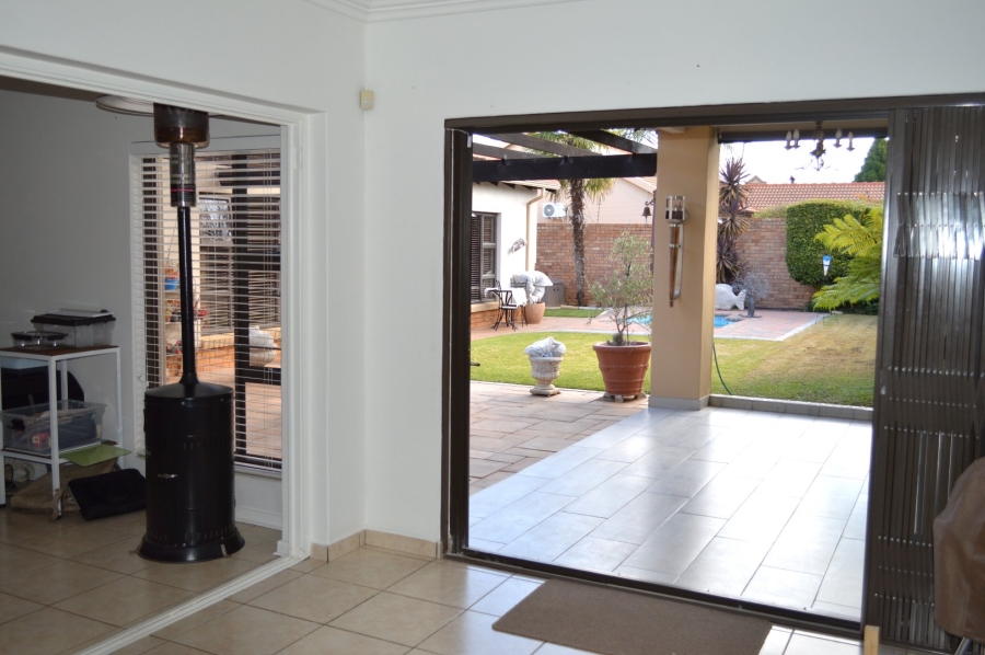 3 Bedroom Property for Sale in Wilkoppies North West